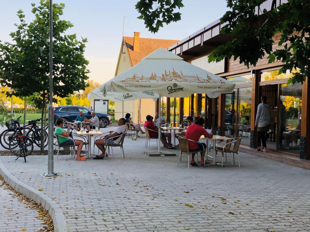 Lipót Termál Camping Hotel Exterior foto